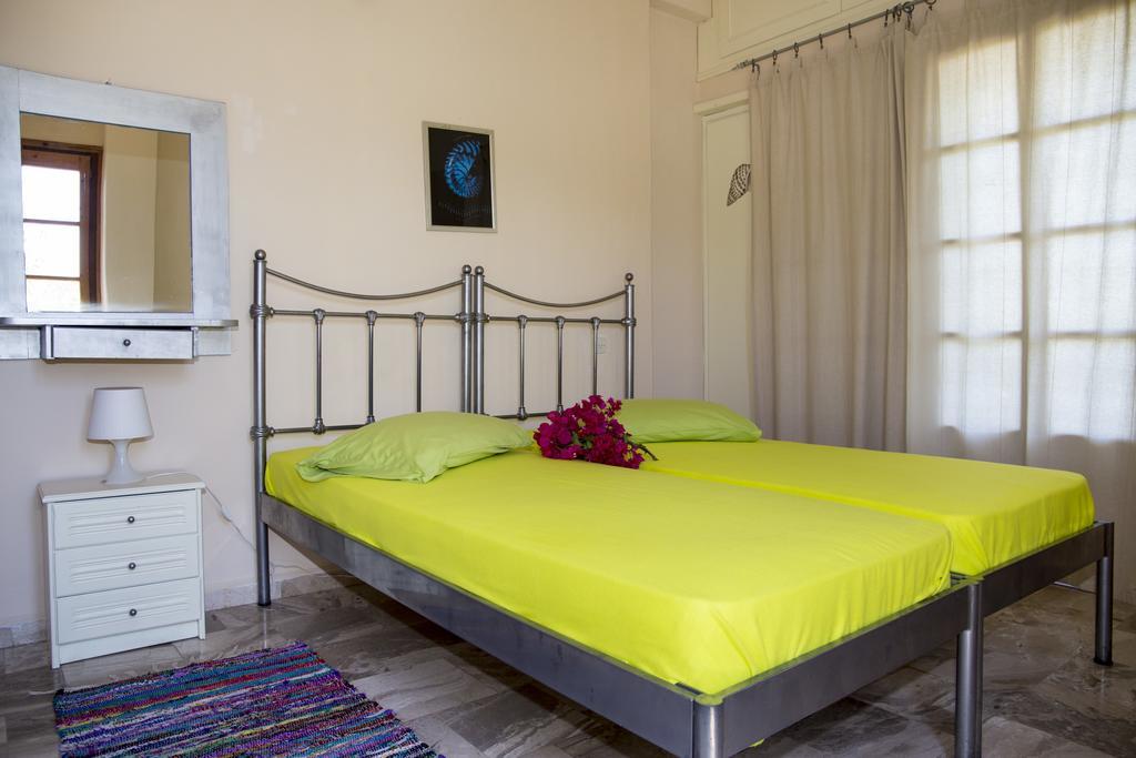 Condillia II Hotel Spétses Quarto foto